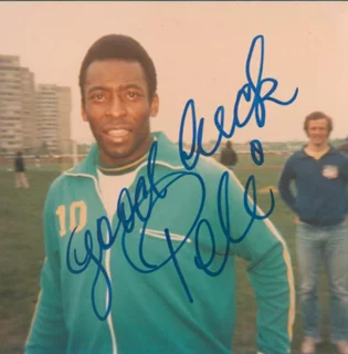 Pele autograph