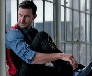 Richard Armitage autograph