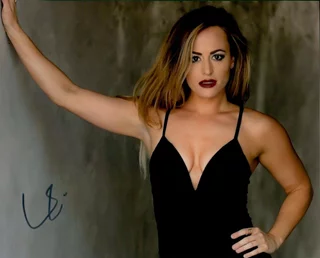 Lisa Ciara autograph