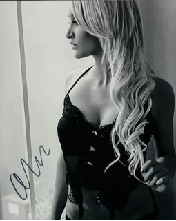 Ashley Breanne autograph