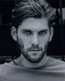 Max Curnin autograph