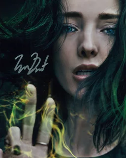 Emma Dumont autograph