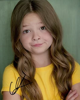 Chloe Guidry autograph