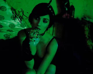 Alison Haislip autograph