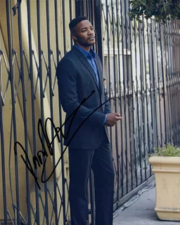 Duane Henry autograph