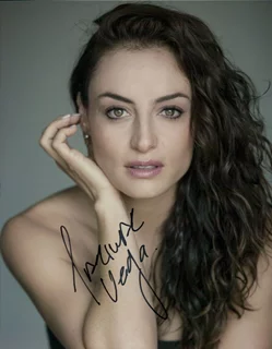 Marimar Vega autograph