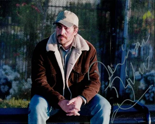 Demian Bichir autograph