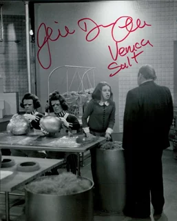 Julie Dawn Cole autograph