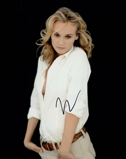 Diane Kruger autograph