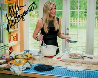 Debbie Matenopoulos autograph