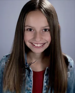 Shea Taylor autograph