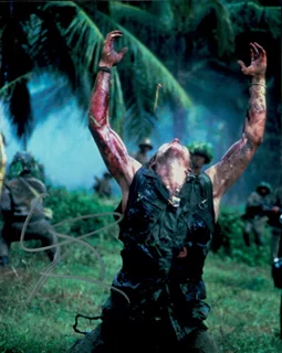 Willem DaFoe autograph