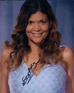 Aida Rodriguez autograph