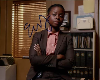 Erica Tazel autograph