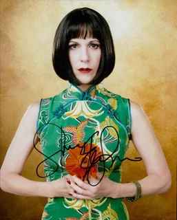 Ellen Greene autograph