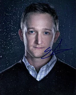 Eric Ladin autograph