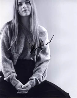 Hera Hilmar autograph