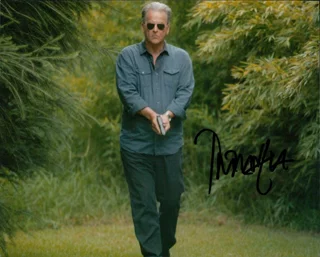 Trevor Eve autograph