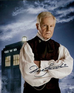 Derek Jacobi autograph