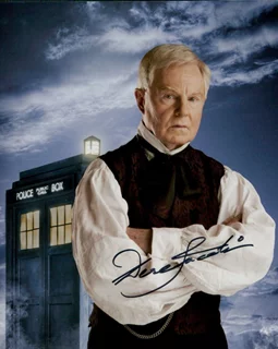 Derek Jacobi autograph