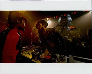 Yahya Abdul-Mateen II autograph