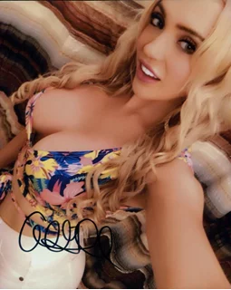 Alexandra Hartnell autograph