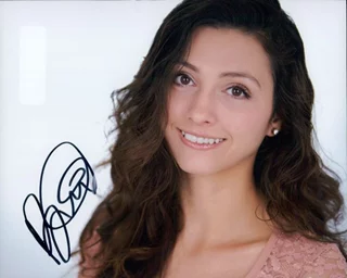 Brialynn Massie autograph