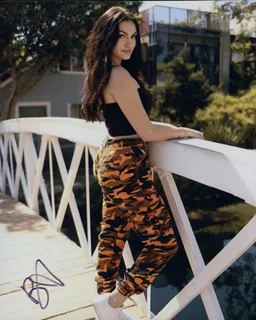 Bria Michelle autograph