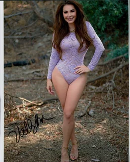 Holly Ann autograph
