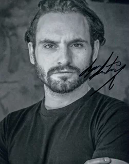Kipan Rothbury autograph