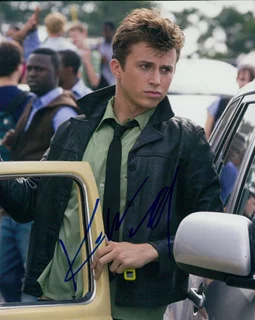 Kenny Wormald autograph
