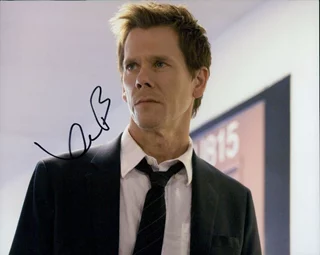 Kevin Bacon autograph