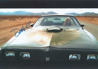 Daryl Hannah autograph