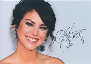 Jessica Stroup autograph
