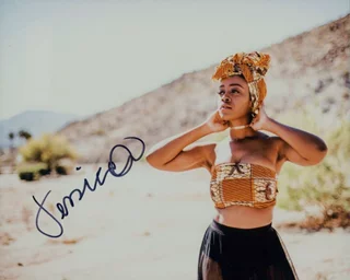 Jessica Obilom autograph