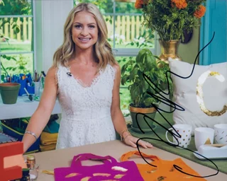 Maria Provenzano autograph