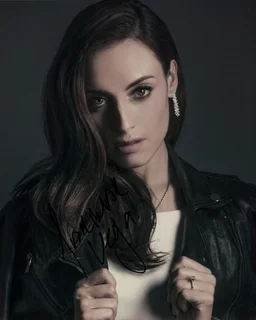 Marimar Vega autograph