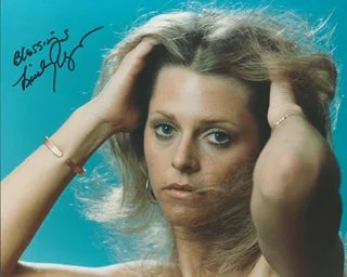 Lindsay Wagner autograph