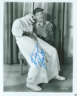 Huntz Hall autograph