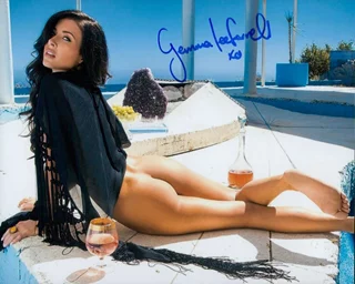 Gemma Lee Farrell autograph