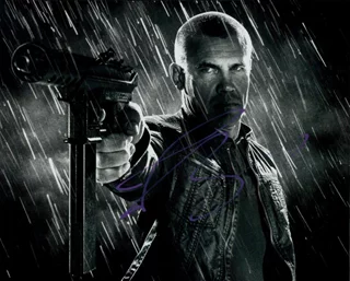 Josh Brolin autograph