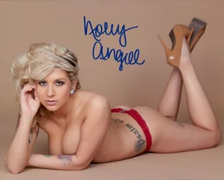 Holly Angell autograph