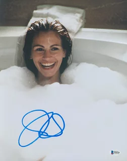 Julia Roberts autograph
