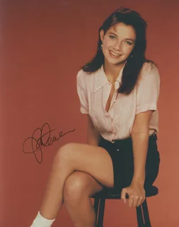 Justine Bateman autograph