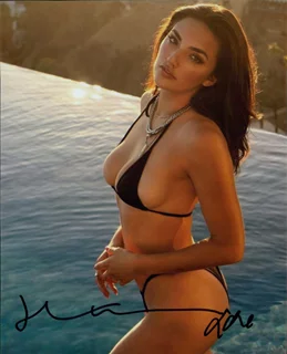 Hailee Keanna Lautenbach autograph