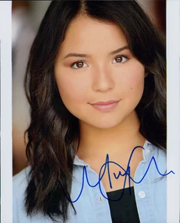 Megan Lawless autograph
