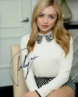 Peyton Roi List autograph