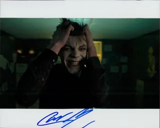 Cameron Monaghan autograph