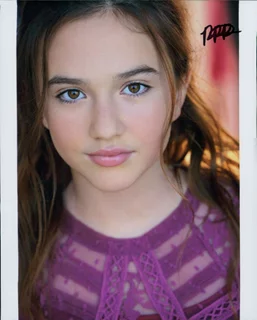 Pilot Paisley-Rose autograph