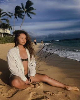 Leanne Tessa autograph